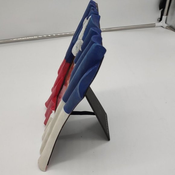 NWT BOGO 3 Dimensional Art Picture Frame 4x6 Red White Blue Buy One Get One Free - Picture 4 of 6